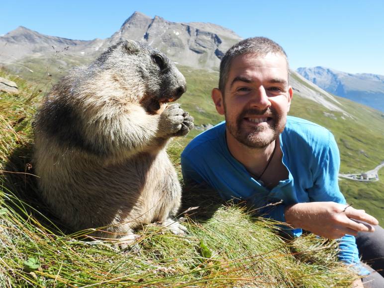 Andrew, vegan artist and biologist